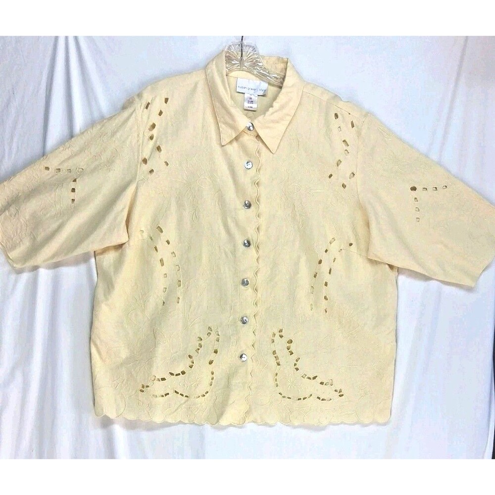 Susan Graver Linen Blend Top Yellow Women 2X Embroidered Eyelet Button Scalloped